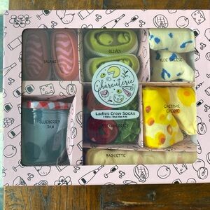 Charcuterie-Inspired Ladies Crew Socks Gift Set - Multicolor